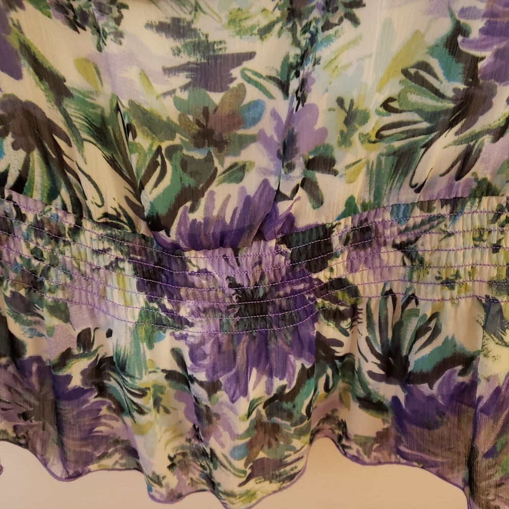 BCX Ruffled Flowing Top - Picture 5 of 7
